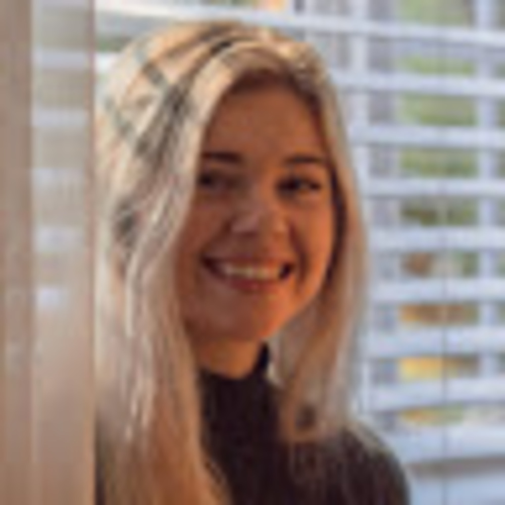 Meet your Posher, Kelli